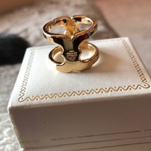 Tory Burch ring